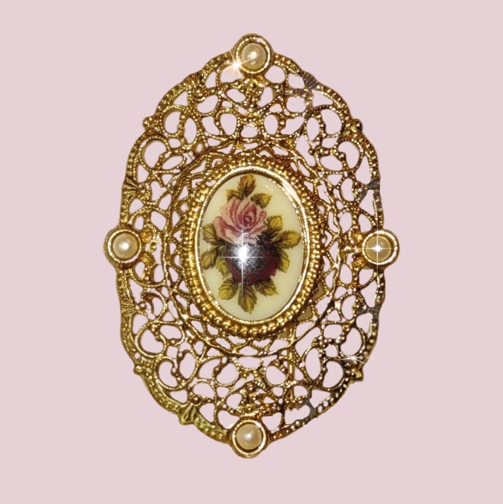 1928 Gold Filigree Vintage Brooch Ceramic Floral Insert